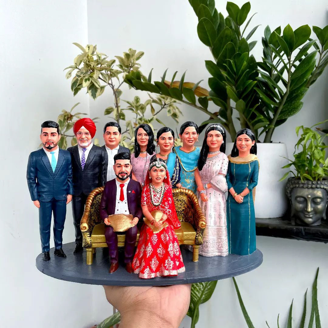 Mini Statue
